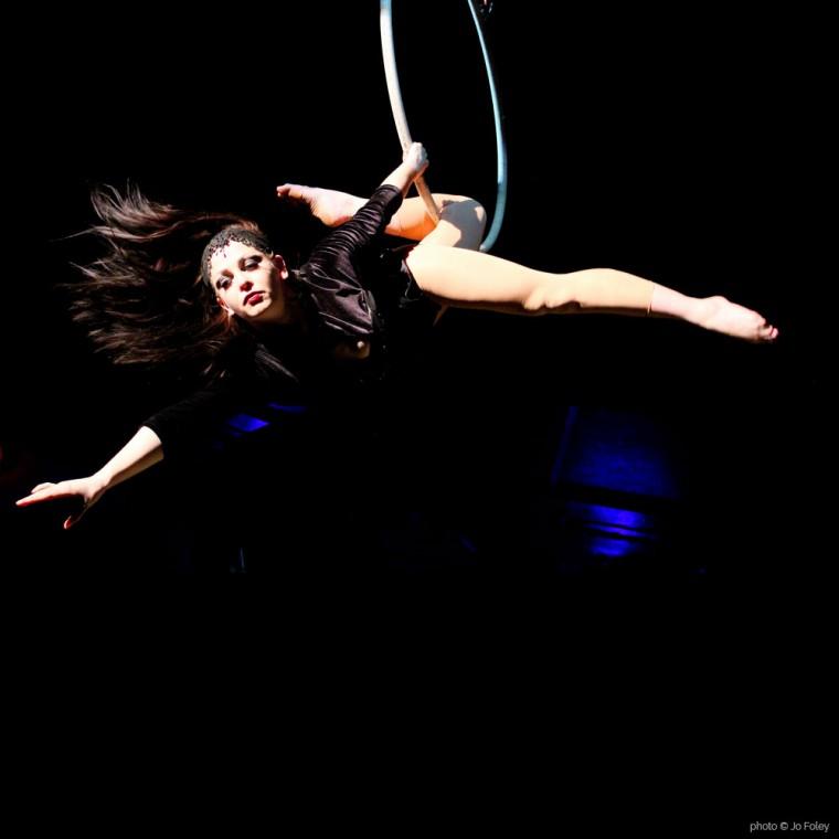 0 Punkt Aerial Hoop - weiss sparkle