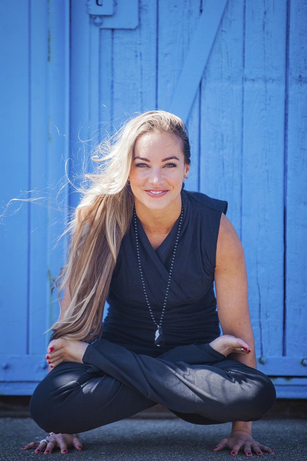 Yoga Top Good Karma  Urban Black